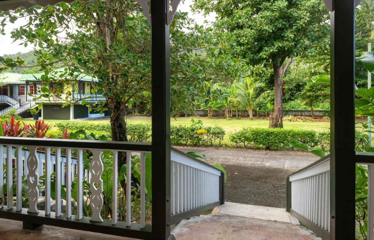 Rosalie Bay Eco Resort & Spa Exteriér fotografie